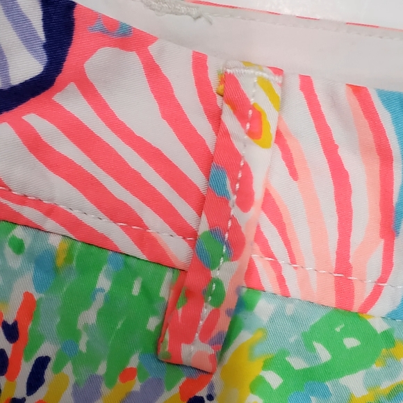 Lilly Pulitzer 19277 Callahan Short Roar of the Seas Multi. Size 00 - Picture 4 of 13